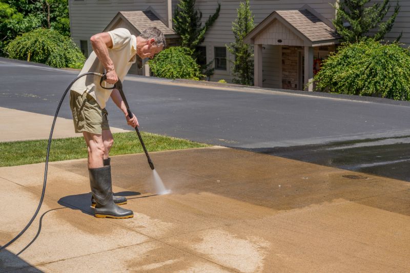 Power Wash Cleaning Service for Driveways